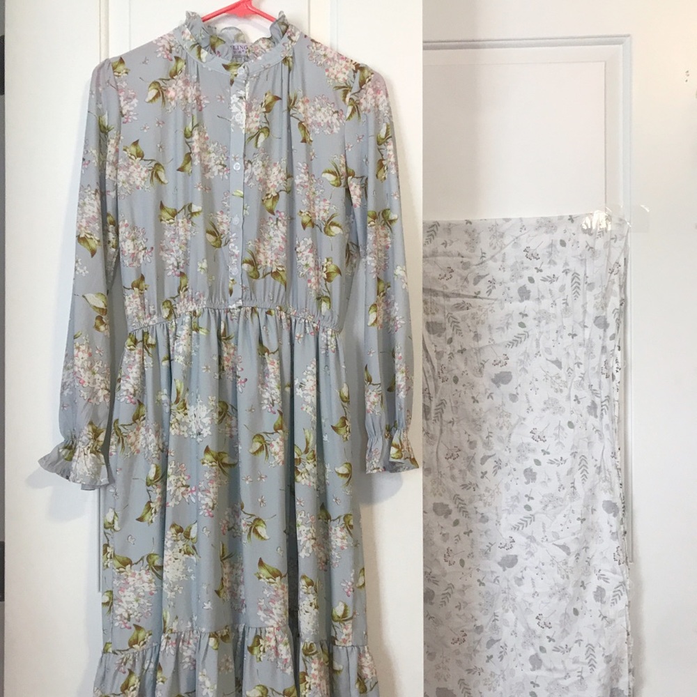 Women Long sleeve Floral Maxi Dress